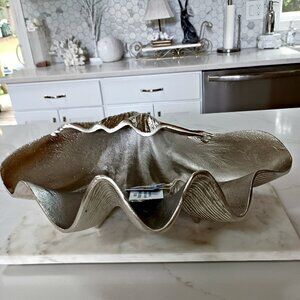 NEW! COASTAL COTTAGE CAST METAL OYSTER SHELL BOWL